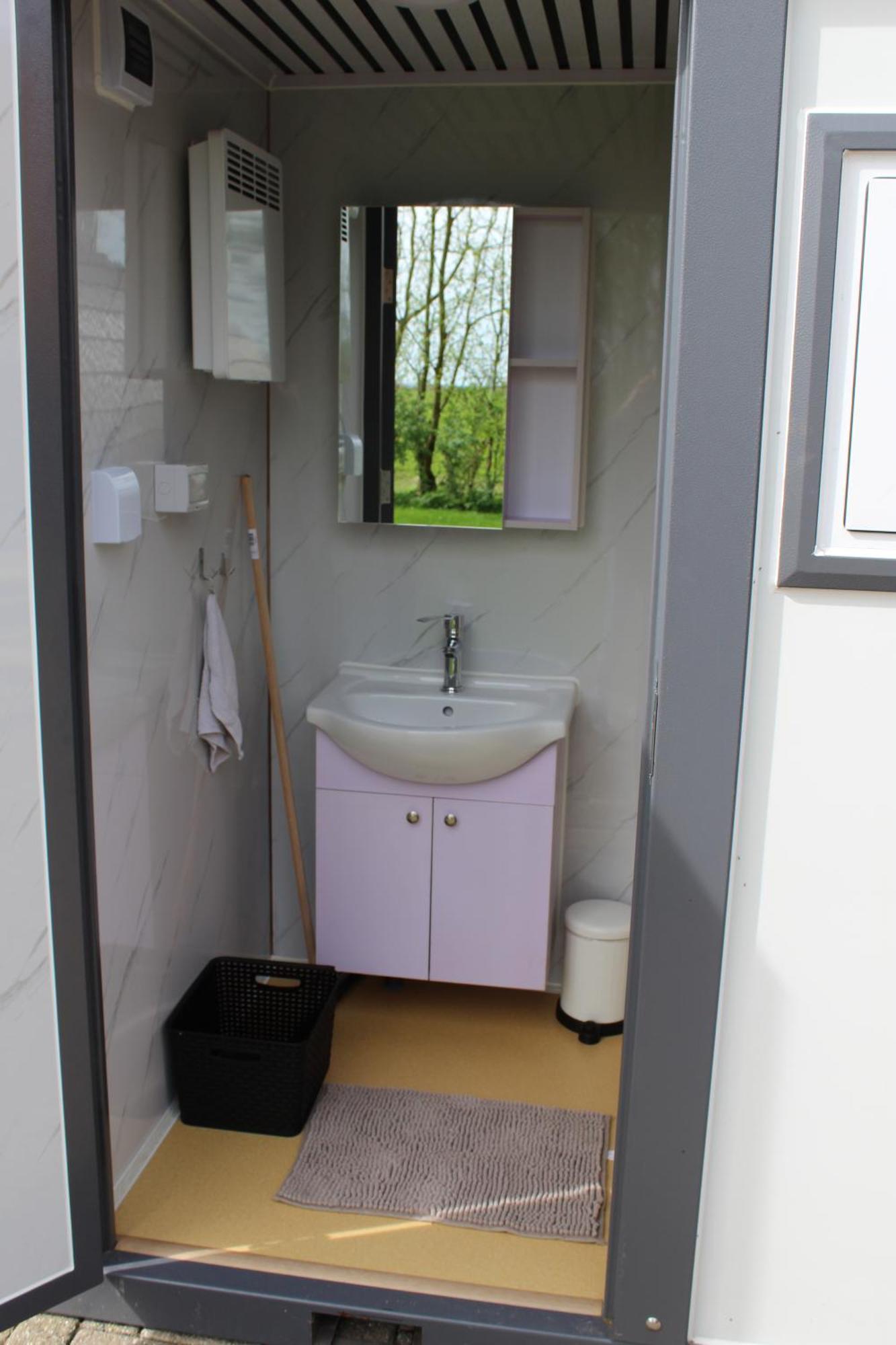 Camping Pod: Lyts Dekema 2 Baard Exterior photo